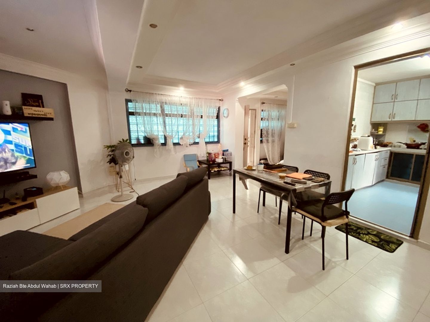 Woodlands Drive 40 thumbnail photo